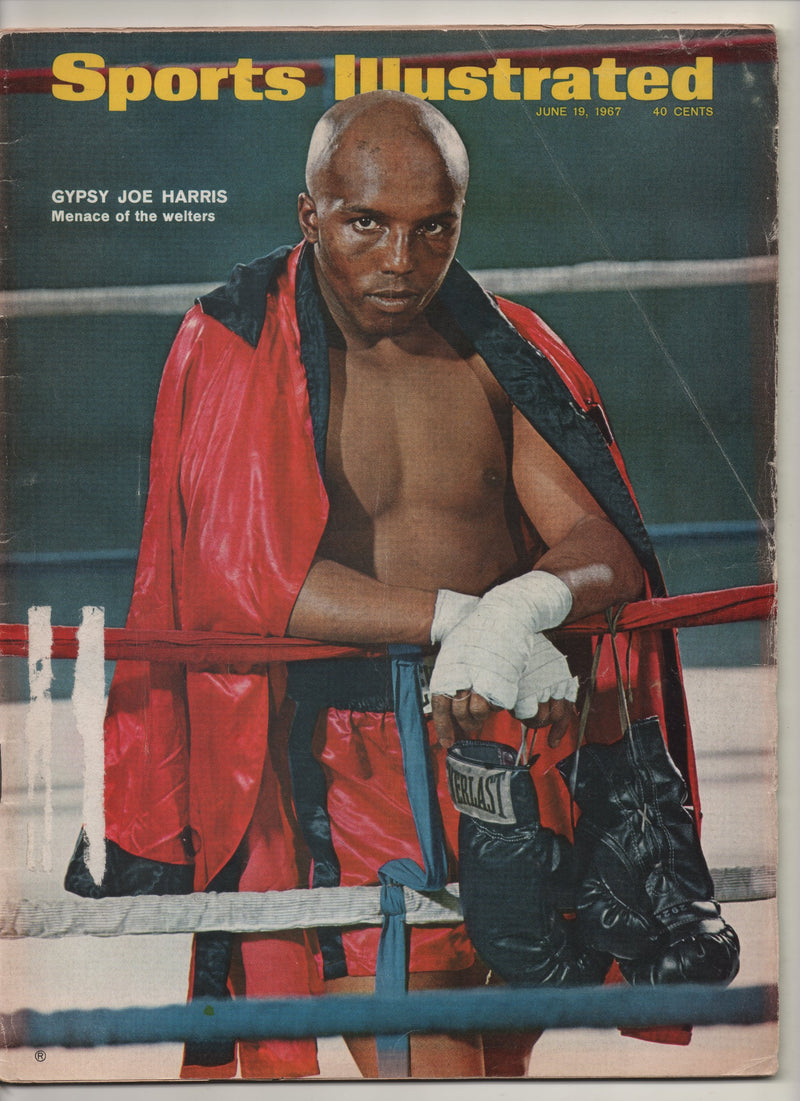 1967 Sports Illustrated "Gypsy Joe Harris Menace Of The Welters" From The Personal Collection of Kareem Abdul Jabbar