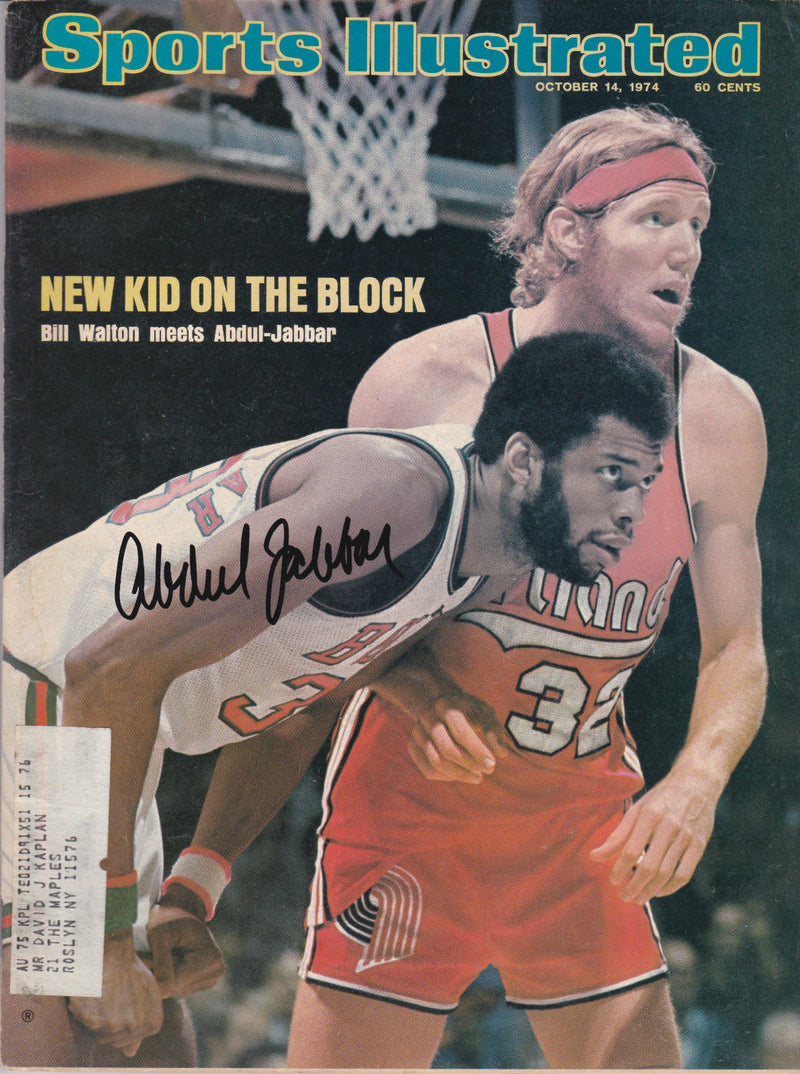 [1 of 1] 1974 Sports Illustrated "New Kid on the Block"  Signed Kareem Abdul-Jabbar